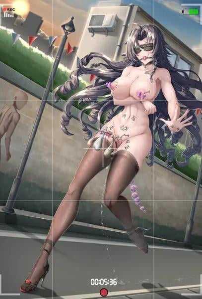 冷傲美女总裁竟被小职员狠狠凌辱为公开性奴隶